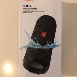 JBL Flip 4 Bluetooth Speaker
